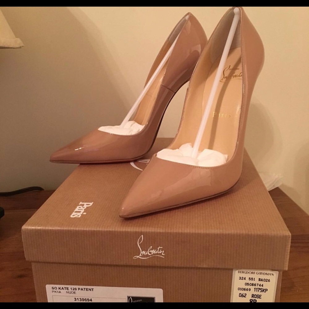 Christian Louboutin So Kate